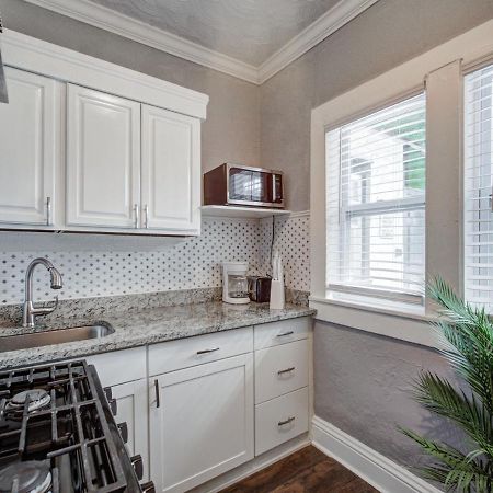 Modern Westshore Apartment Tampa Bagian luar foto