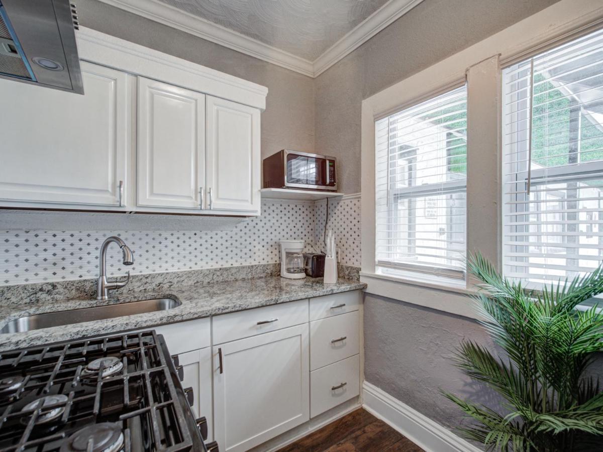Modern Westshore Apartment Tampa Bagian luar foto