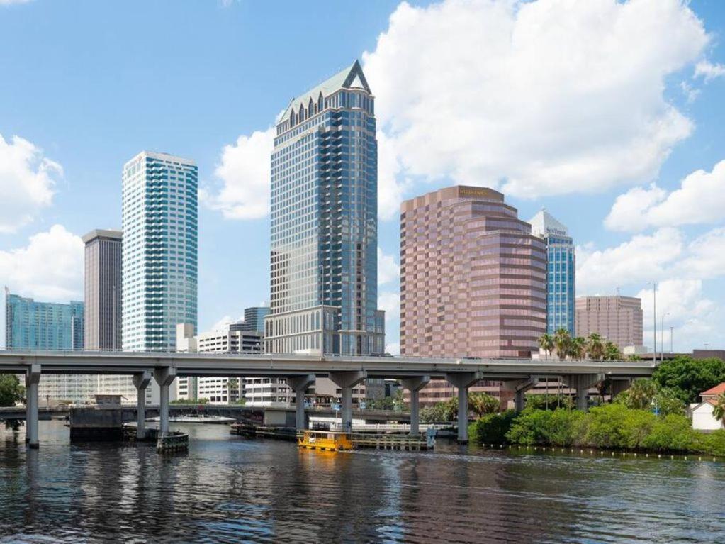 Modern Westshore Apartment Tampa Bagian luar foto