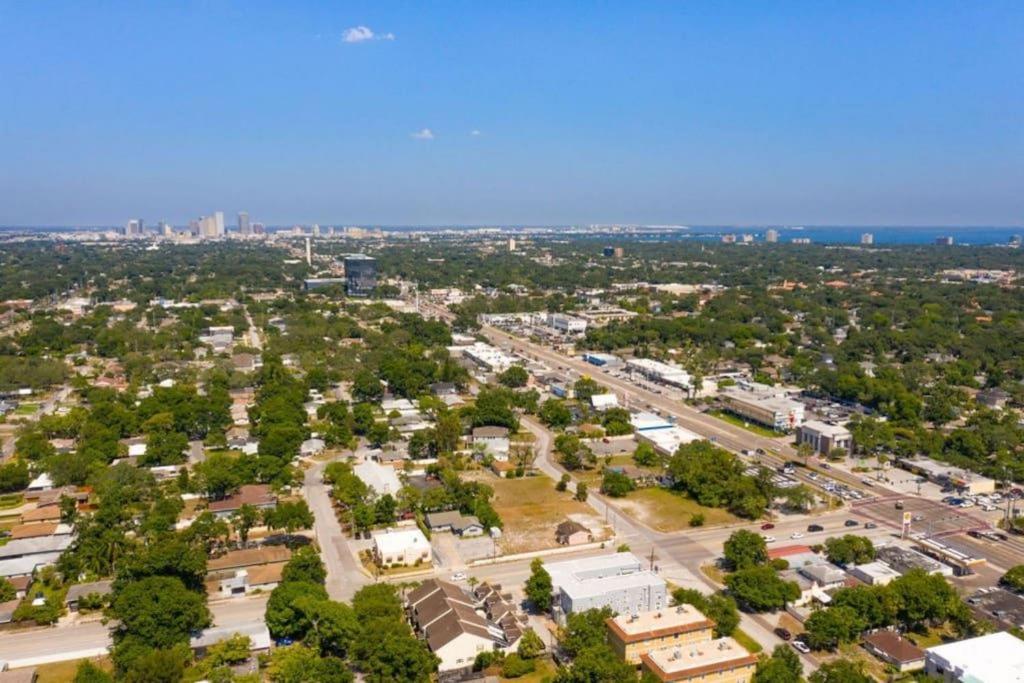 Modern Westshore Apartment Tampa Bagian luar foto