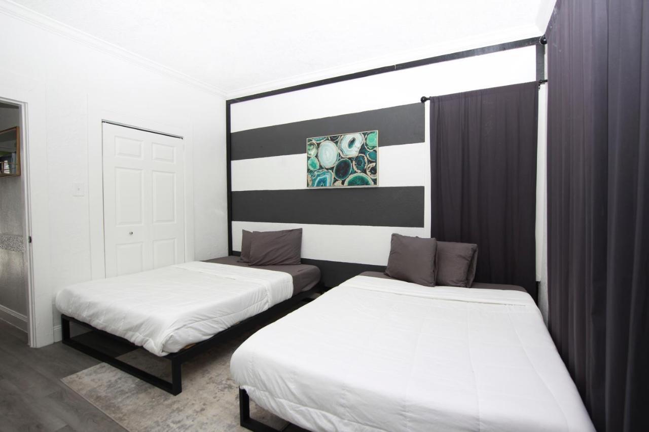 Modern Westshore Apartment Tampa Bagian luar foto